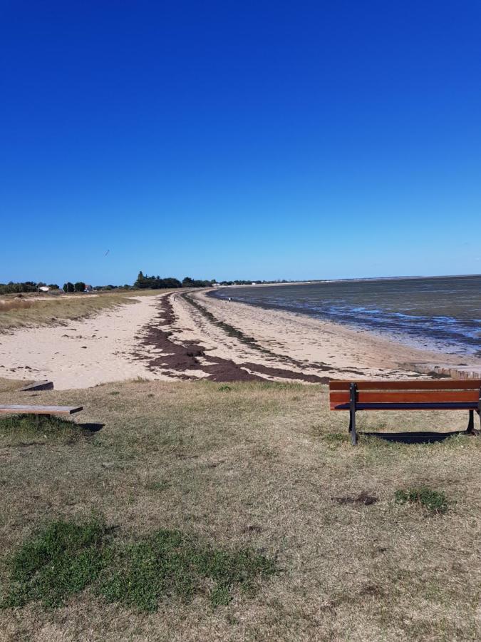 Arretez Vous A Oleron Villa Le Chateau d'Oleron Bagian luar foto